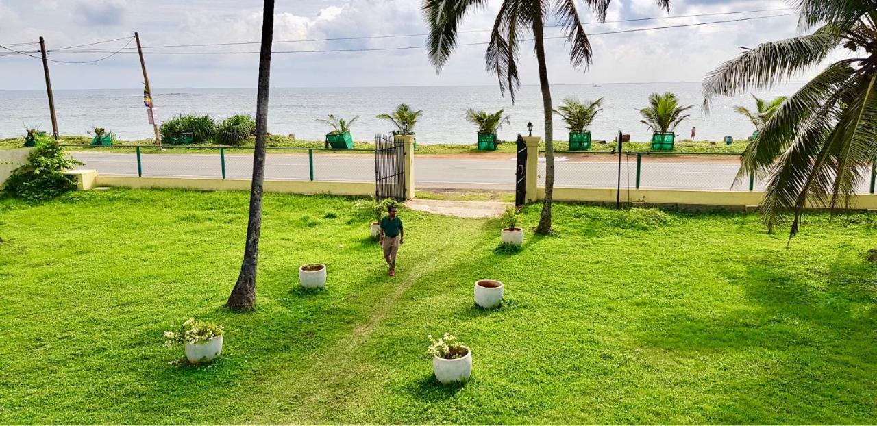 Nalendra - Beachfront&Villa Hikkaduwa Exteriör bild